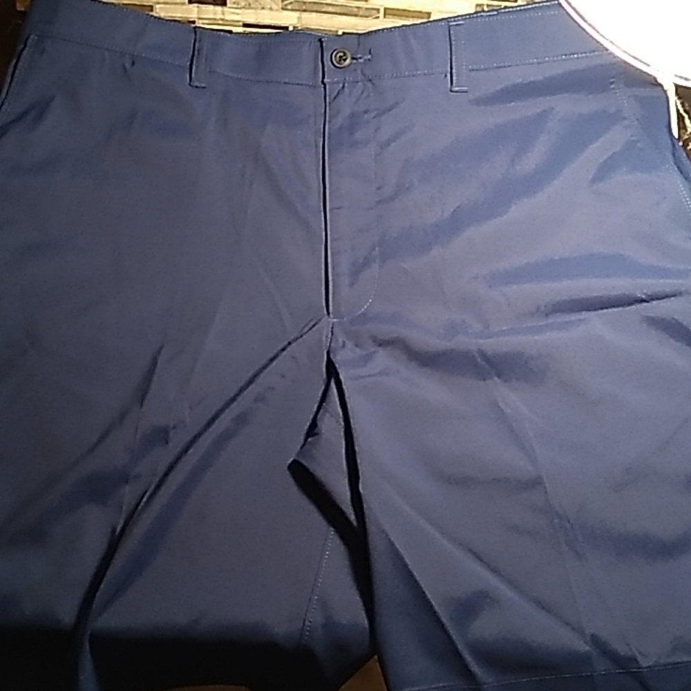 PGA Tour 36 blue golf shorts nwt